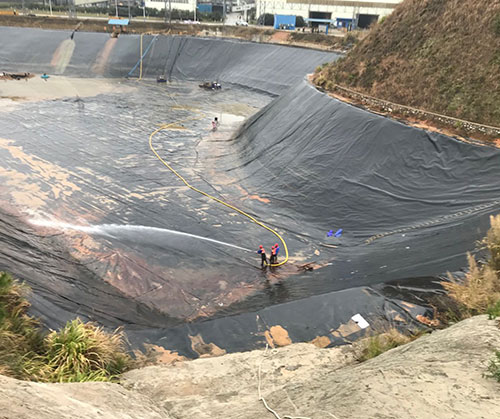 新晃废水池清理